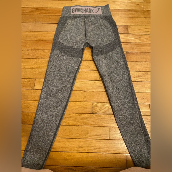 Gymshark Leggings - Picture 2 of 3